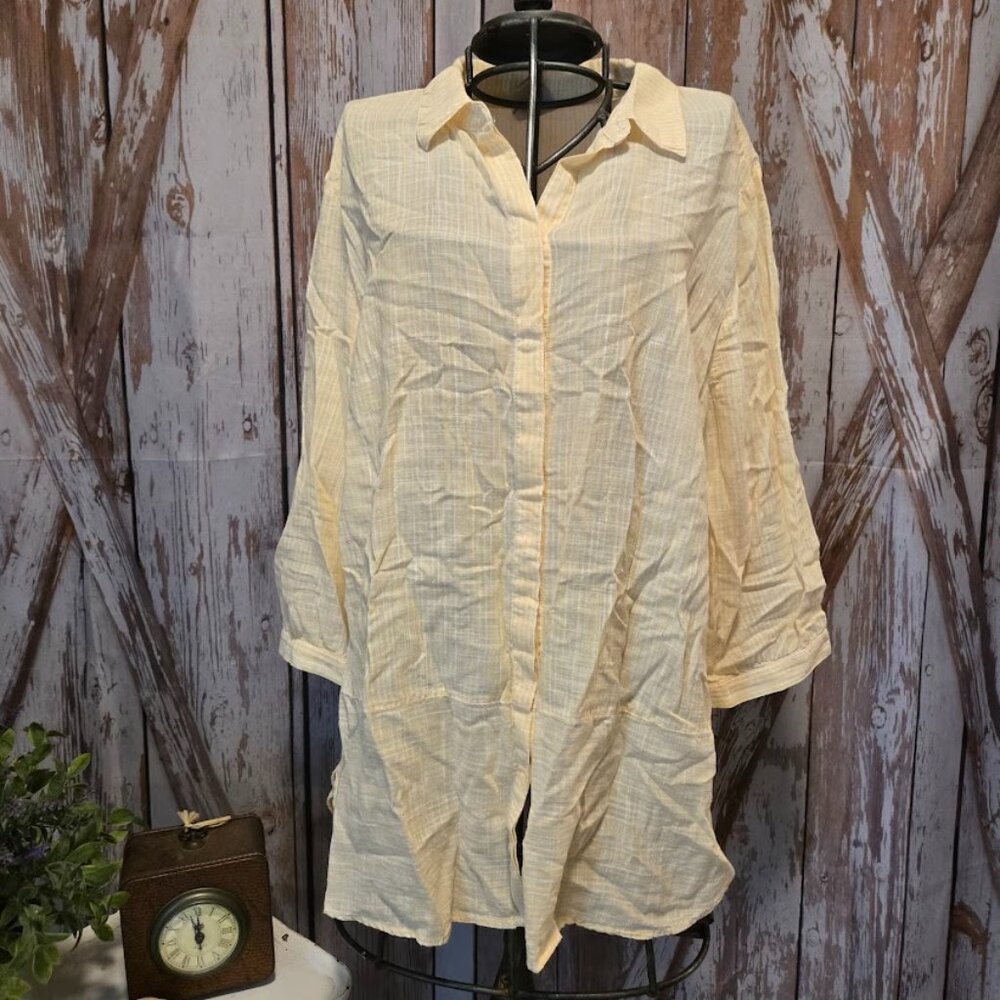 CHICO'S Light Yellow Checkered Button-Up Shirt